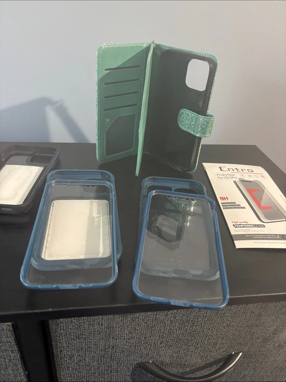 entro Green Folio Wallet Phone Case with Card Slots